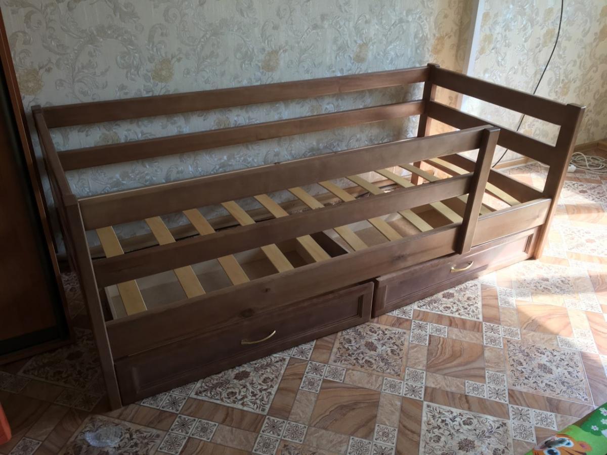 детские кровати от 3 лет из дерева с бортами