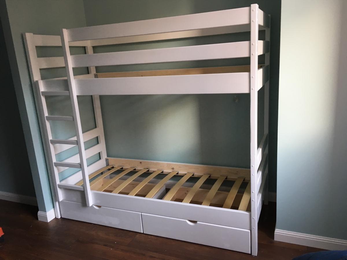 двухэтажная кровать из сосны